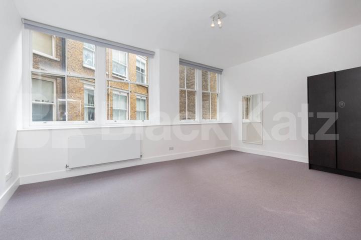 Elegant 2 bedroom 2 bathroom within a warehouse conversion in old street zone 1 Tabernacle Street, Old Street - Shoreditch